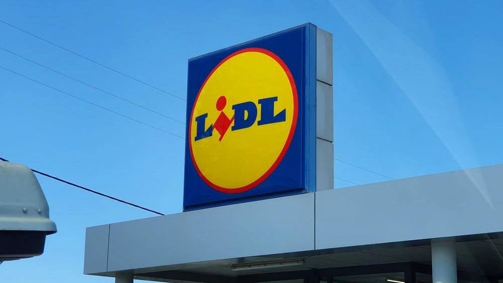 Olcsóbban adja szépséghibás gyümölcseit a Lidl