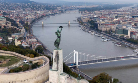 Illusztris társaságban Budapest, a hetedik legszebb város lett egy versenyen