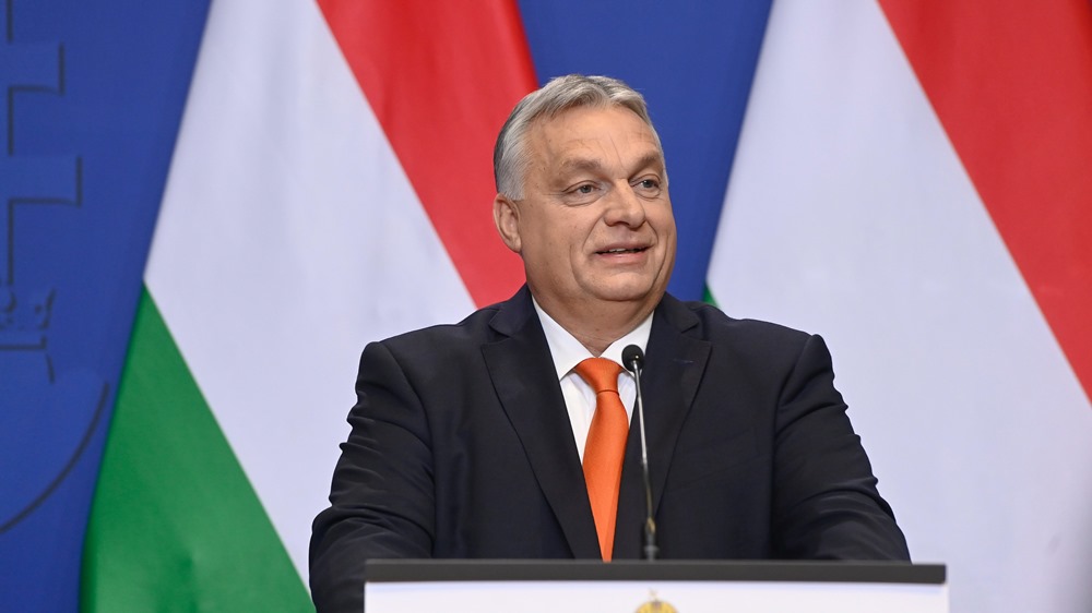 Orbán Viktor üzent a pedagógusoknak: tartsák be a törvényeket