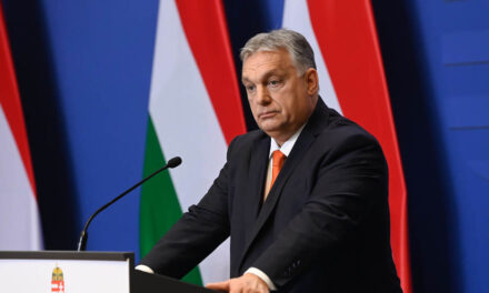 860 ezer forinttal fog nőni jövő tavasszal Orbán Viktor fizetése