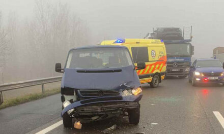 Tizenöt baleset volt másfél órán belül a hatalmas köd miatt az M5-ös egy rövid szakaszán