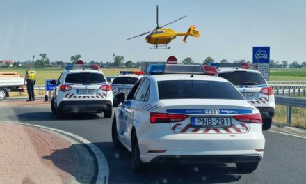 Tragédia: két felnőtt és egy gyerek is meghalt Répcelaknál, két mentőhelikopter érkezett a helyszínre