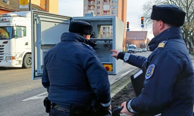 Másfélszer annyi gyorshajtót fülelnek le a rendőrök, mint tavaly ilyenkor, mutatjuk az okait