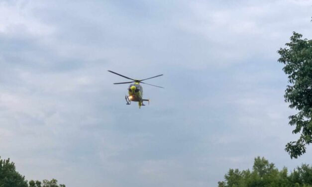 Súlyos baleset Gyömrő és Üllő között, mentőhelikopter érkezett a motoros férfiért