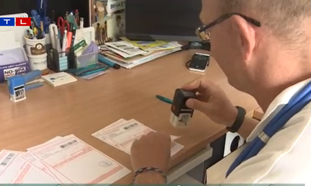 Hihetetlen, amit a budapesti házirovost tett: saját bérét csökkentette, hogy fizetni tudja az asszisztenseit – videó
