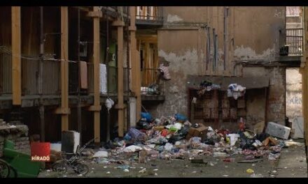 Egymilliárd forintért vásárolja meg az állam a lebontásra ítélt Hős utcai lakásokat – megpróbálják felpörgetni a hírhedt nyomortelep kiürítését