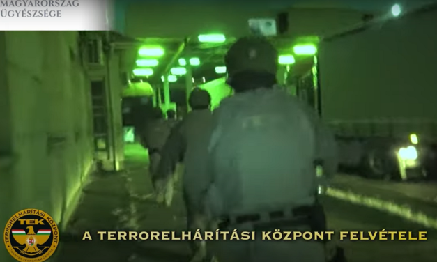 „Meg lehetne oldani 1500 euróval” – korrupcióval gyanúsított határőrökre csapott le a TEK – videóval!