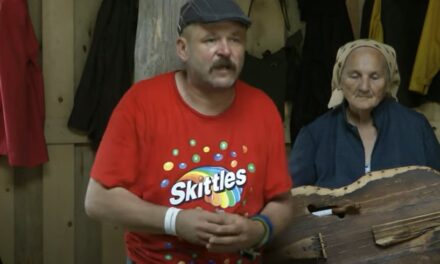 Meghalt Sára Ferenc
