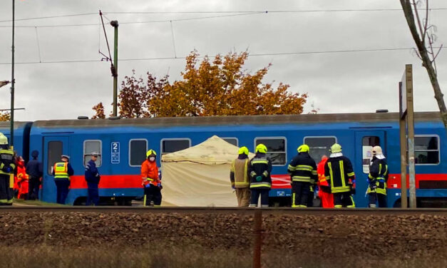 Megszólalt a halálba hajszolt Pisti nagymamája, a 16 éves fiút zárt körben helyezik örök nyugalomra