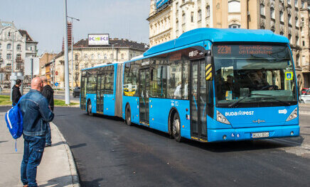 Fülöp-szigeteki munkavállalókkal enyhülhet a buszsofőrhiány Budapesten, 400 ezer forint fölött kereshetnek