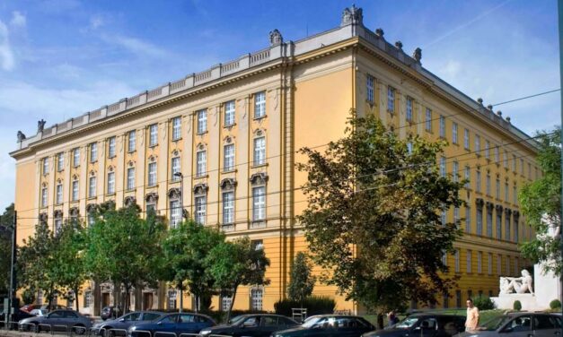 „Nagyon melegszivű,okos,kedves fiú volt, felfoghatatlan” – szívritmuszavar okozhatta a 17 éves budapesti diák halálát, Ágoston a szalagavató ünnepségen lett rosszul