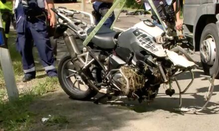 Motorosbaleset Magyaregregyen: Fanninak és Szabolcsnak esélye sem volt a túlélésre, miután frontálisan ütköztek egy személyautóval