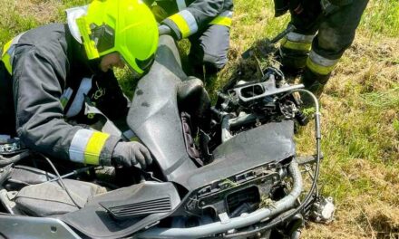 Tragikus baleset Zircnél: meghalt egy motoros, miután frontálisan ütközött egy személyautóval