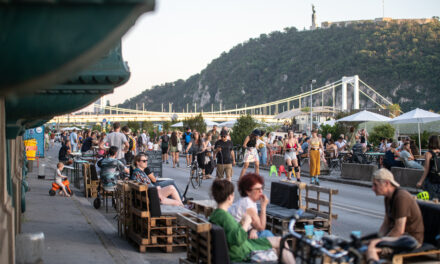 Autósok felkészülni! Augusztus közepéig lezárják a pesti rakpart egy szakaszát