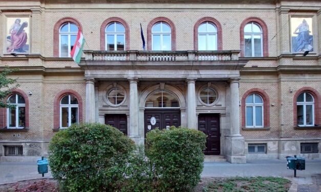Nincs elég pénze az intézménynek, ezért a szülőktől kér anyagi támogatást a budapesti Madách Imre Gimnázium