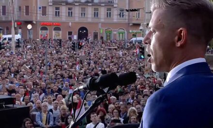 Magyar Péter meg fogja akadályozni, hogy a jelenlegi tervek szerint megépüljön a Maxi-Dubaj projekt: ha kell, a TISZA Párt elnöke utcára viszi a magyarokat