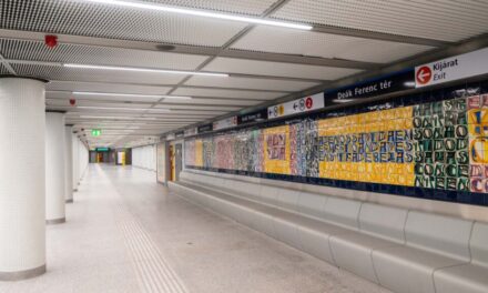 BKK: Hamis tűzriasztás miatt zárták le a 2-es metrót kedd reggel