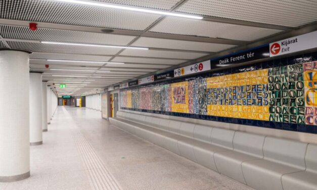 BKK: Hamis tűzriasztás miatt zárták le a 2-es metrót kedd reggel