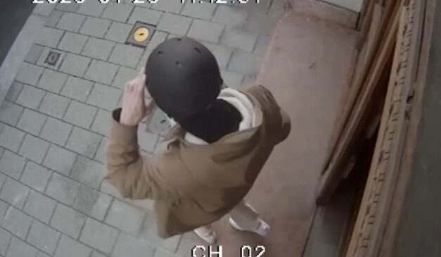 Letartóztatták a felesége meggyilkolásával gyanúsított férfit: így végezhetett gyermekei anyjával az ír férfi