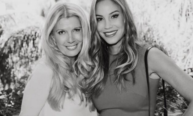 „Isten nyugosztaljon, Te csodanő” – szívszorító szavakkal búcsúzik Návai Anikótól barátnője, Vajna Tímea