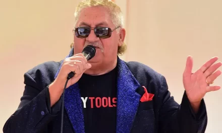 Meghalt Kadlott Karcsi a mulatóskirály, akinek úgy vitték a kazettáit, mint a cukrot