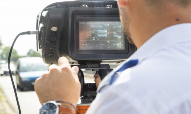 24 órás országos sebességellenőrzés lesz szerdán: itt a lista, hol mérnek majd a rendőrök