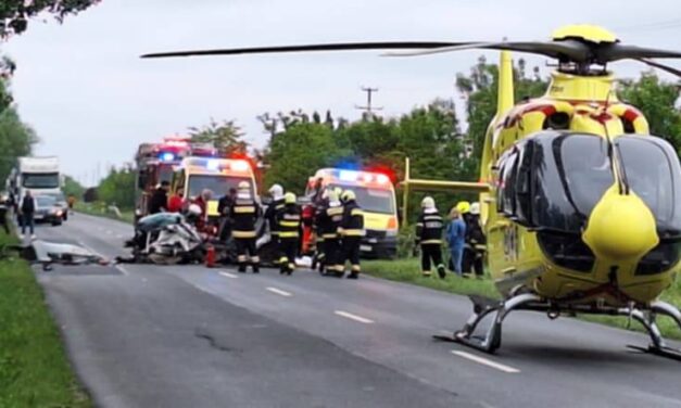 „Olyan ember volt, akit soha nem lehet elfelejteni” – a helyszínen szörnyethalt az 51 éves Mónika, aki Porcsalmánál frontálisan ütközött egy másik autóval