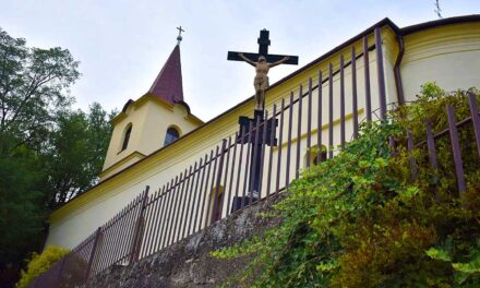 Tragédia Balogfalán: szerelmi bánatában, a templom előtt felakasztotta magát a 16 éves Ronaldo