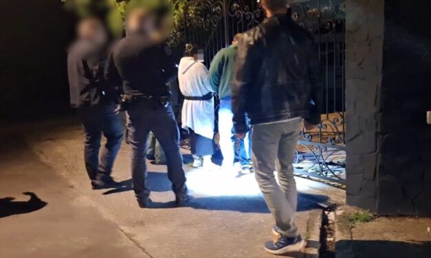 Elrabolták, majd Budakalászon tartották fogva a 89 éves idős asszonyt: még az óbudai lakását is eladták