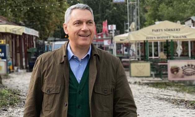 Megpuccsolta Lázár János a Római-parti árvízvédelmi beruházást, Budapest elbukott 28 milliárd forintot