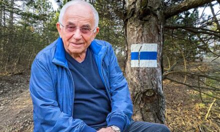 Vitray Tamás fia volt az a túrázó, aki medvével találkozott az erdőben, ez történt a Kéktúra útvonalán