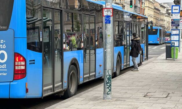 Újraindult a nagy leállás után Budapest tömegközlekedése, sokan észre sem vették, de a főpolgármester szerint jó üzenet volt a kormány számára