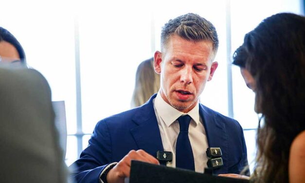 Magyar Péteréknek elege van a Fideszből és a főpolgármesterből, ezért nem vesznek részt a Fővárosi Közgyűlésen