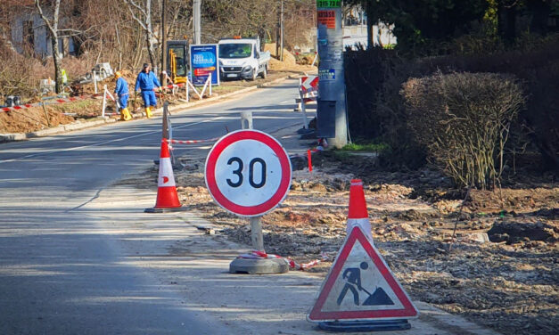 Őrsi Gergely: a szerencsejáték-ipart érintő új adótörvény miatt annyi pénztől esik el a 2. kerület, amelyből a teljes Budakeszi utat fel lehetne újítani