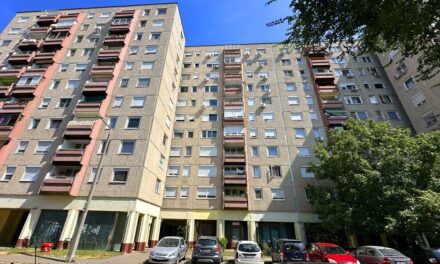 Dráma Óbudán: barátja szúrta be a 45 éves férfi kezébe a heroint, a kábítószerfüggő életét a mentők már nem tudták megmenteni