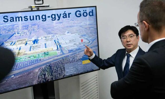 Eltitkolták: harmadik akkumulátor-gyárat akart építeni a Samsung Göd és Csomád között az M2-es másik oldalán