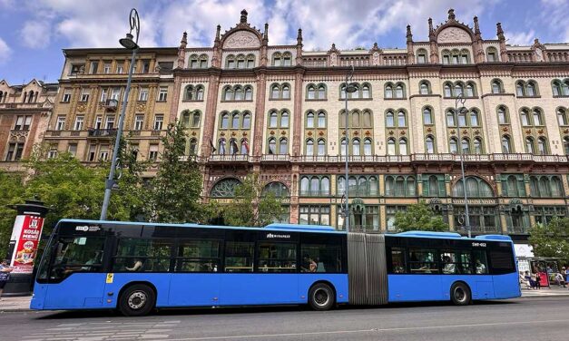 Kitiltotta a forgalomból a BKV-buszok egy részét a kormányhivatal, mert olyan rossz állapotban voltak