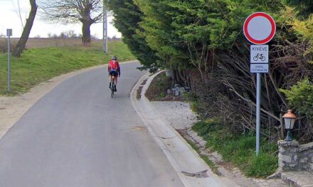 Meghalt egy családapa, egy nő pedig súlyosan megsérült – 24 óra alatt két biciklisbaleset történt Etyeken