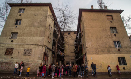A földdel teszik egyenlővé a Hős utcai nyomortanyát, kezdődhet a TEK, új műveleti központjának építése