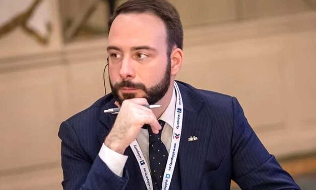 „Felépülő alkoholbeteg vagyok” – őszintén vallott súlyos szenvedélybetegségéről Berg Dániel, a 2. kerület nemrég lemondott alpolgármestere