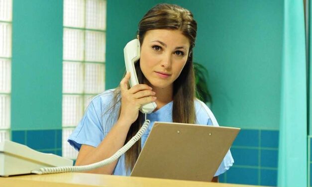 „Szeretnék minél előbb meggyógyulni és visszatérni az életbe” – egy évvel súlyos balesete és kisfia halála után megszólalt Sallai Nóra