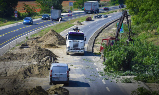 Hétfőn indul a másfél hónapos felújítás az M2-es autóúton, az M0-áson is lezárások lesznek
