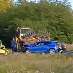 Újabb részletek a demecseri halálos balesetről: Versenyzett a barátjával, emiatt csapódott a traktornak, nem tudták újraéleszteni a 22 éves sofőrt