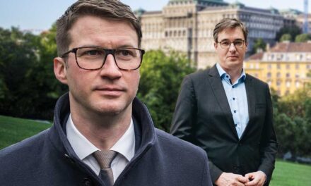 Építési teleknek nézték ki a Tabánt – Karácsony Gergely szerint veszélyben van az ikonikus park, az 1. kerület fideszes polgármestere, Böröcz László furcsa dologra készül