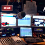 Meghalt a híres magyar rádiós, a család jelentette be a szomorú gyászhírt