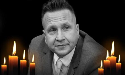„Felfoghatatlan, hogy ilyen fiatalon ment el, és vele együtt családja, a gyerekek” – Erdei Zsolt is gyászolja a Kenyában elhunyt Süllős Gyulát és családját