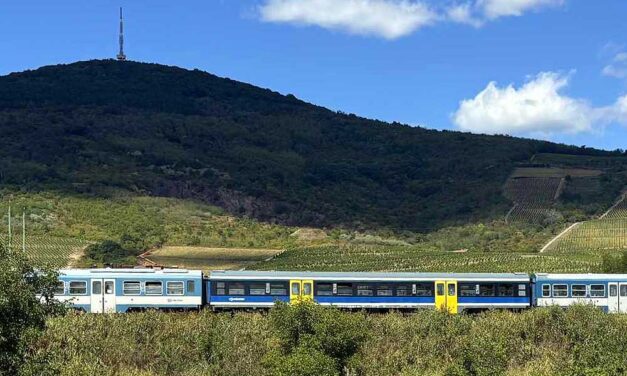 Ilyet még nem hallottál: rossz irányba indult el a Tokaj IC, egy egész napra felborult a térség közlekedése