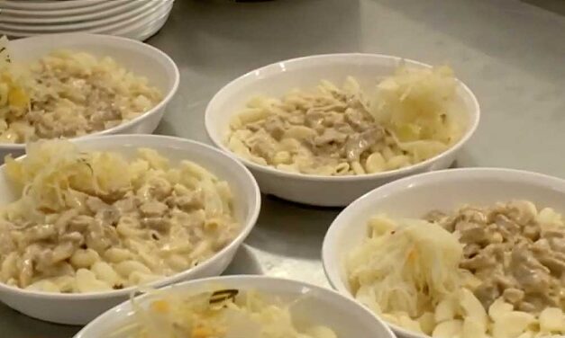 Tömeges ételmérgezés Budapesten: tömegesen szállítják a Heim Pálba az iskolákból és az óvodákból a gyerekeket