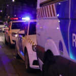 Dráma Józsefvárosban: megkéselte élettársát egy férfi a Teleki téren, az elkövető szökésben van