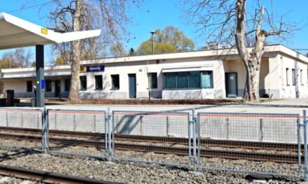 Tragédia: egy 15 éves lány vetette magát a vonat elé Isaszegen